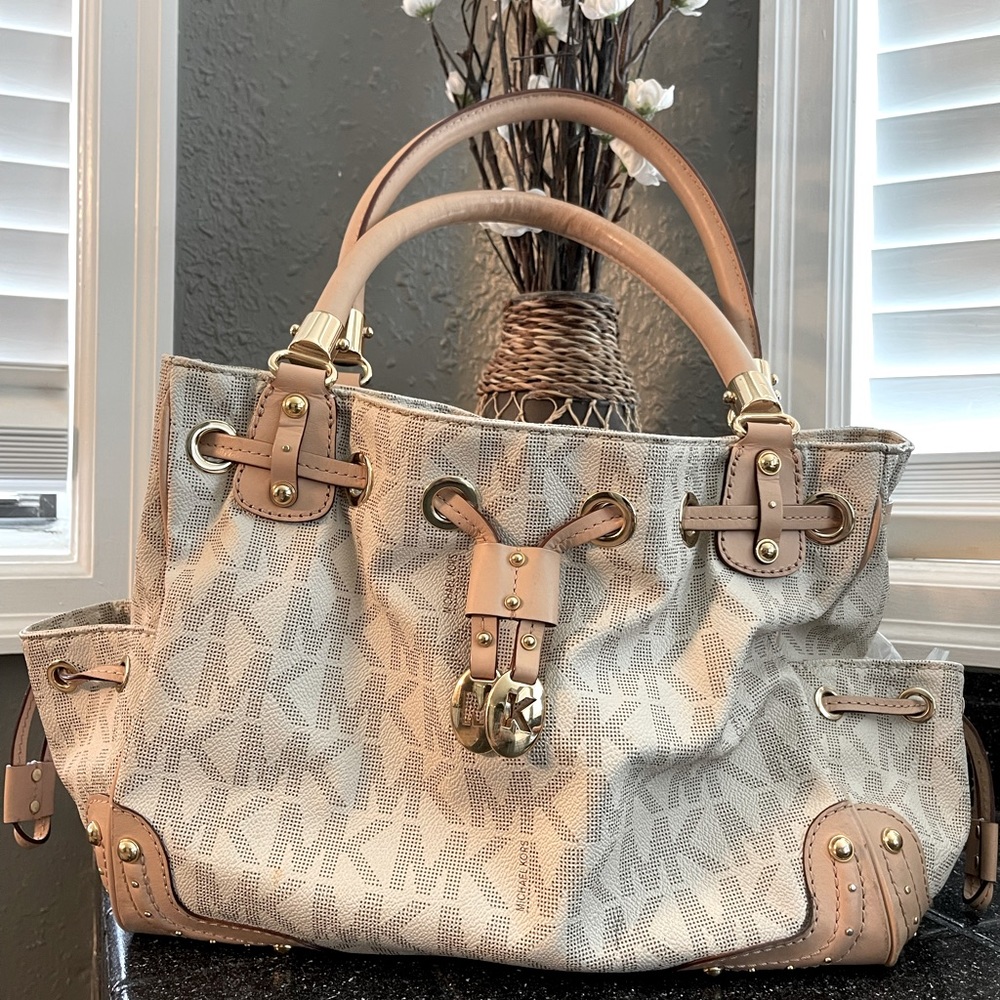 Michael Kors handbag